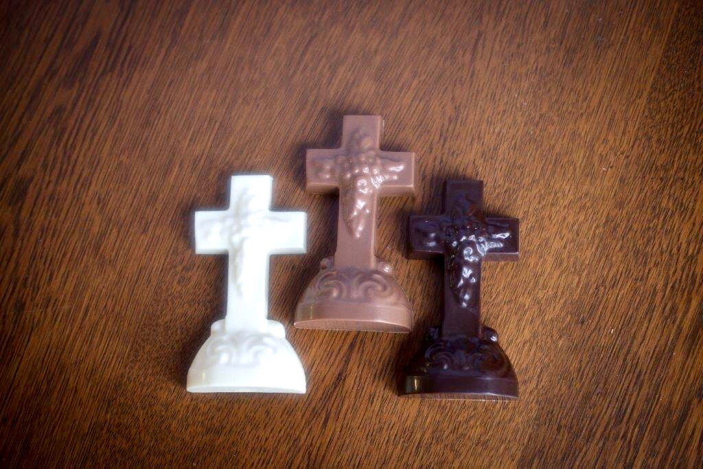 Chocolate Cross ✝️
